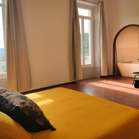 Hébergement de vacances Maison De Maître 4 étoiles Entier Parc Naturel Languedoc - Salagou