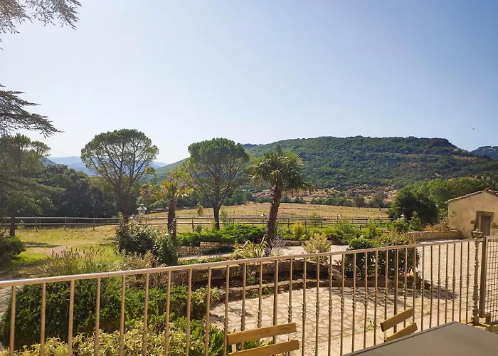 Dom wakacyjny Le Cedre De Prades 4 Etoiles Entier Parc Naturel Languedoc - Salagou Dio-et-Valquieres